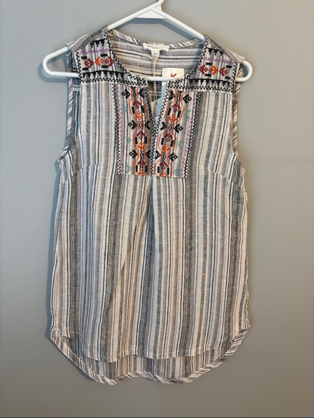 Neutral Striped Sleeveless Tunic with Vertical Stripe Detail